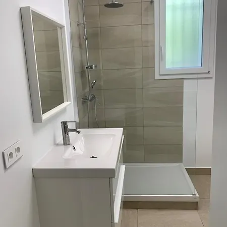 Le Rossignol 1, Aiguebelle Apartman *